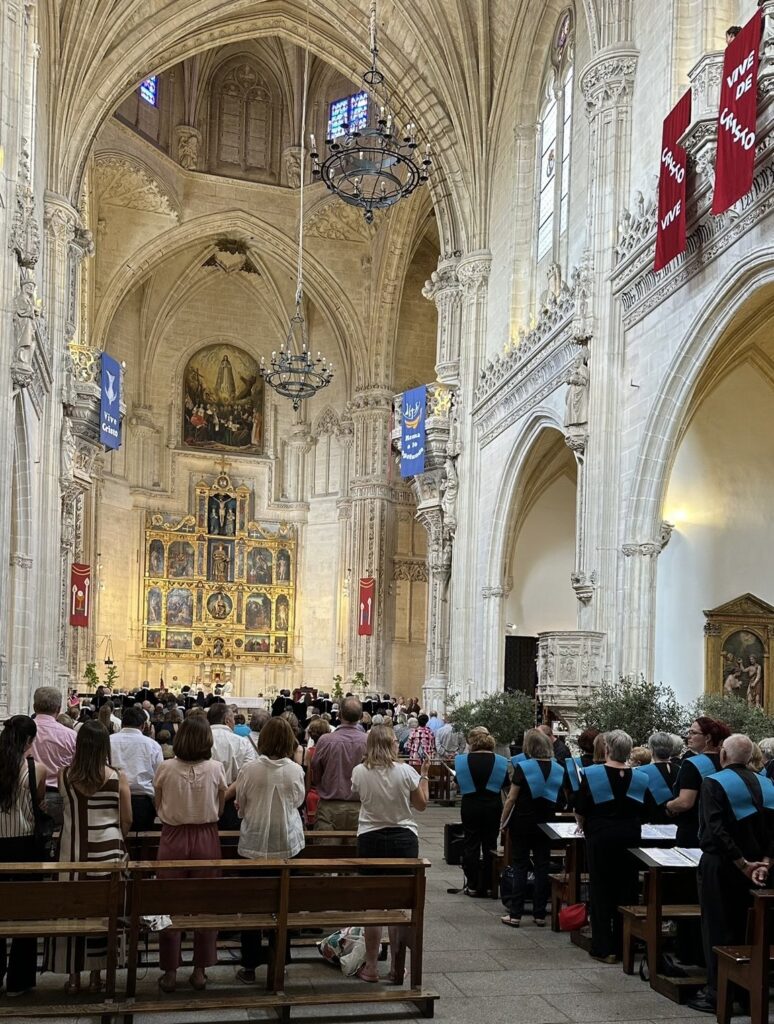 20250618_1-Misa de la Ilustre Cofradía Internacional de Investigadores de Toledo
